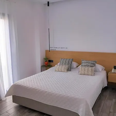 Bianco Ξενοδοχείο 3*
