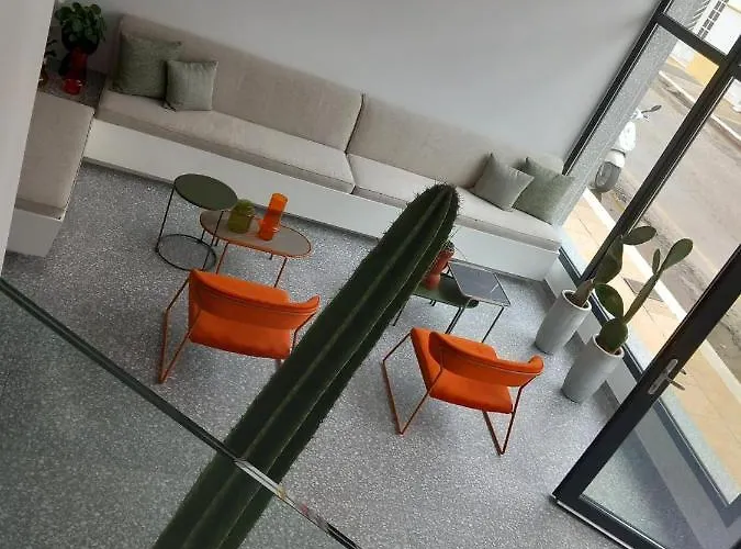 Bianco Otel